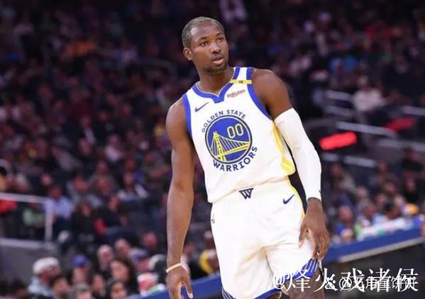 库里缺阵库明加轰33分 勇士险胜火箭终结5连败 库里缺阵库明加轰33分 勇士险胜火箭终结5连败