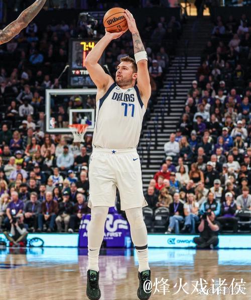 东契奇37+7+9难挽败局 独行侠不敌爵士遭遇4连败 东契奇37+7+9难挽败局 独行侠不敌爵士遭遇4连败